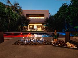 Фотография гостиницы: Opulent Modern Melrose Escape