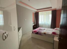 Hotel Photo: LUXUARY 2 bedroom APT at Rebublic Squere