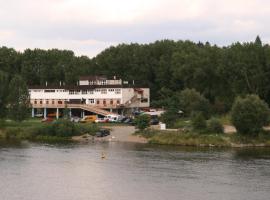 Hotel fotografie: Hostel Boathouse