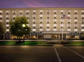 Best Western Riverfront Inn
