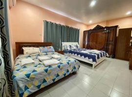 Hotel foto: B1 - Spacious 3BR House with Netflix, Fiber Wifi, Parking, Balcony