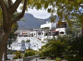 Фотография гостиницы: Holiday Cottage Santa Lucía 2