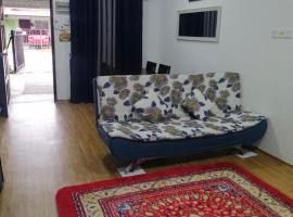 Hotel Photo: Sobey Laris Homestay RAZLEEN