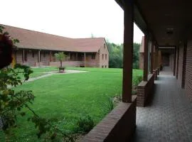 Hôtel Les Charmilles de Mormal