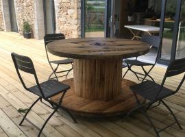 Chambre spacieuse Le clos des vignes, hotel v destinaci Chavanay