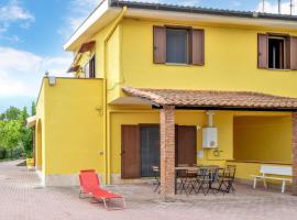 A picture of the hotel: Gorgeous Home In Carano With Kitchen