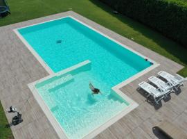 Фотография гостиницы: App in Villa con Piscina - 45 min Venezia - Zona Unesco