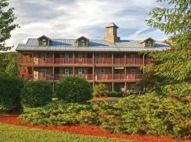 Holiday Inn Club Vacations Oak n Spruce Resort in the Berkshires