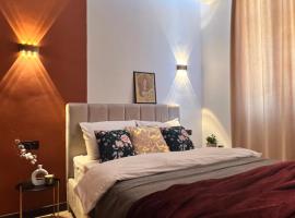 Green Plaza - Sunset Room, Hotel in Aqtau