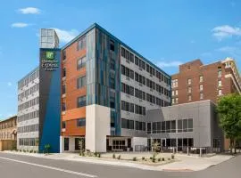 Holiday Inn Express & Suites Evansville Downtown by IHG