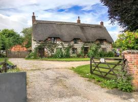 A picture of the hotel: Hoopers Farmhouse