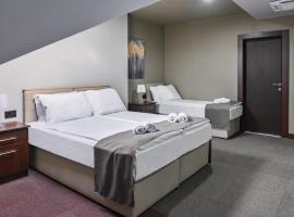 Garni Hotel Aline, ξενοδοχείο σε Σάμπατς