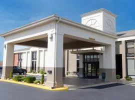 Holiday Inn Express Marshfield - Springfield Area by IHG