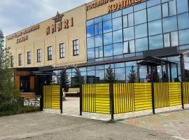 гостинично-ресторанный комплекс AMARI, hotel sa Uralsk