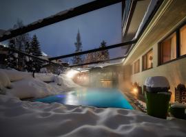 Alpen-Karawanserai, ξενοδοχείο στο Σάαλμπαχ-Χίντεργκλεμ