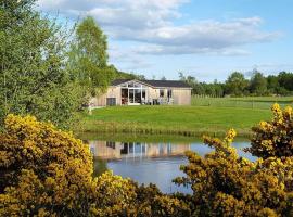 Photo de l’hôtel: Fern Lodge - Luxury Lodge with steamroom in Perthshire