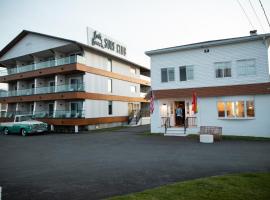 A picture of the hotel: York Beach Surf Club