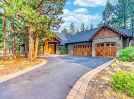 Caldera Luxury Basecamp, Hotel in Sunriver