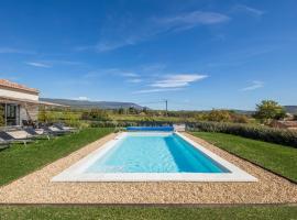 Zdjęcie hotelu: Villa Piscine Chauffée, 5min du village et Climatisation