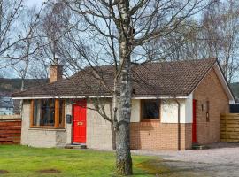 A picture of the hotel: Holly Lodge