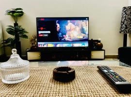 A picture of the hotel: Luxurious 1 BHK Apartment: Netflix + YouTube