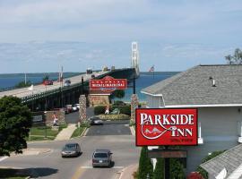 Parkside Inn Bridgeview, hotel din Mackinaw City