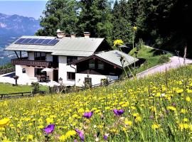 Фотография гостиницы: 3 Bergpanorama und atenberaubende alpine Almlandschaft -Nichtraucherdomizil