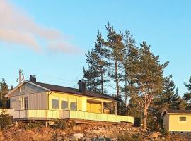 होटल की एक तस्वीर: Holiday home Berg I Østfold