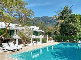 Capital O 75411 Navagio​ boutique​ Koh​ Chang​, hotel en Trat