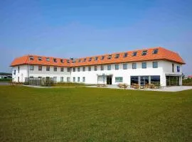 ibis budget Oostende Airport, hotel in Ostend