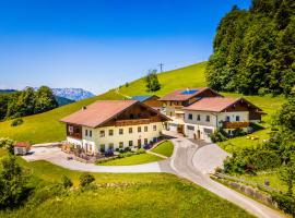 Hotel Photo: Appartement Reitlhof, Bio Berg Bauernhof