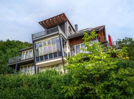 होटल की एक तस्वीर: Wunderschöne Ferienwohnung am Glatzenstein im Nürnberger Land