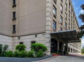 Фотография гостиницы: SureStay Plus Hotel by Best Western Houston Medical Center