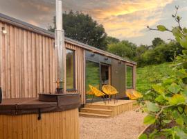 صور الفندق: The Hive - Unique Cabin in Millport