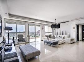 A picture of the hotel: Duplex Penthouse 3BR Asirey Tsyon By Holiday-rentals