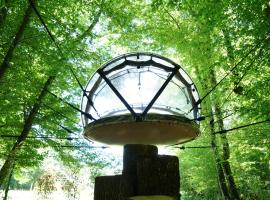 Ô Pays Des Bois - Hébergements insolites en pleine nature, hotel v destinaci Parmilieu