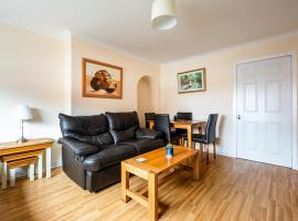 Hotel fotoğraf: Scotia House -3 bed house in Larkhall with private driveway