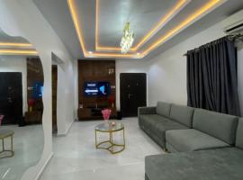 A picture of the hotel: Mr Luxury 2 Bedroom apartment