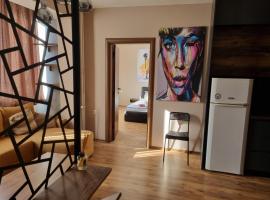 Photo de l’hôtel: ELISA Apartment 20A Center-Skopje