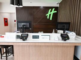 Хотел снимка: Holiday Inn Cleveland-Mayfield, an IHG Hotel