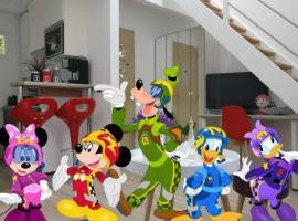 Hotel foto: Disneyland en famille, studio tout confort avec jardin