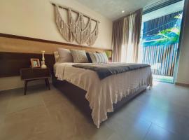 2 Bed Bath for 5 A 102, hotel en Tulum