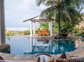 Hotel Foto: Sānti Beach House with pool & beach