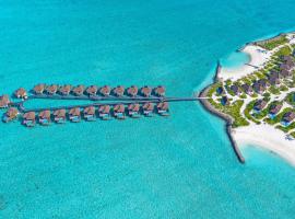 VARU by Atmosphere - Premium All Inclusive with Free Transfers, hotel in North Male Atoll