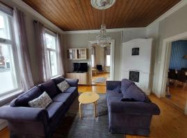 Hotel Foto: Large, quiet and centrally located apartment