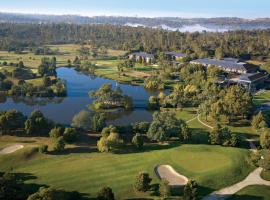 塔斯马尼亚乡村俱乐部,位于朗塞斯顿的酒店