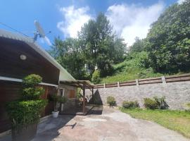 Le Jaboticaba, Hotel in Salazie