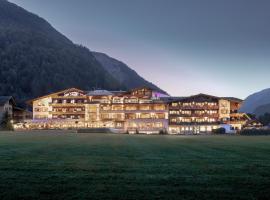 Hotel fotoğraf: Das Karwendel - Ihr Wellness Zuhause am Achensee