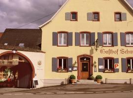 A picture of the hotel: zum Schwanen Garni