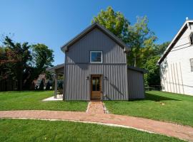 होटल की एक तस्वीर: A newly built Tiny House in the center of Historic Kennett Square